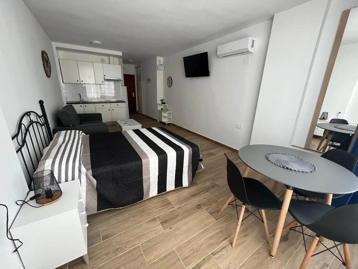Ver621 - Estudio Con Vistas Al Mar, Wifi, Piscina, Centro A 100 Metros, Playa A 600 Metros Torremolinos Apartment
